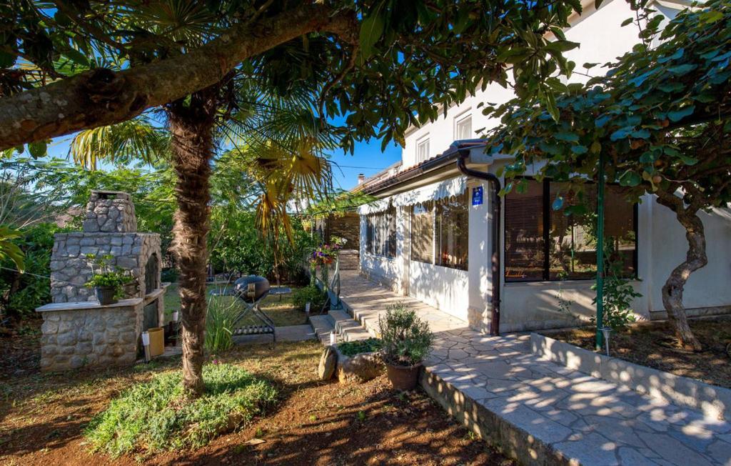 House Noa Villa Malinska Exterior photo